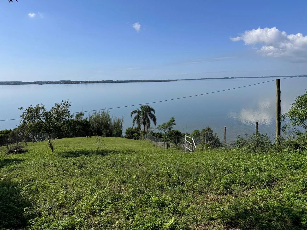 TERRENO À BEIRA DA LAGOA DE IMARUÍ ? CANGUERÍ DE FORA