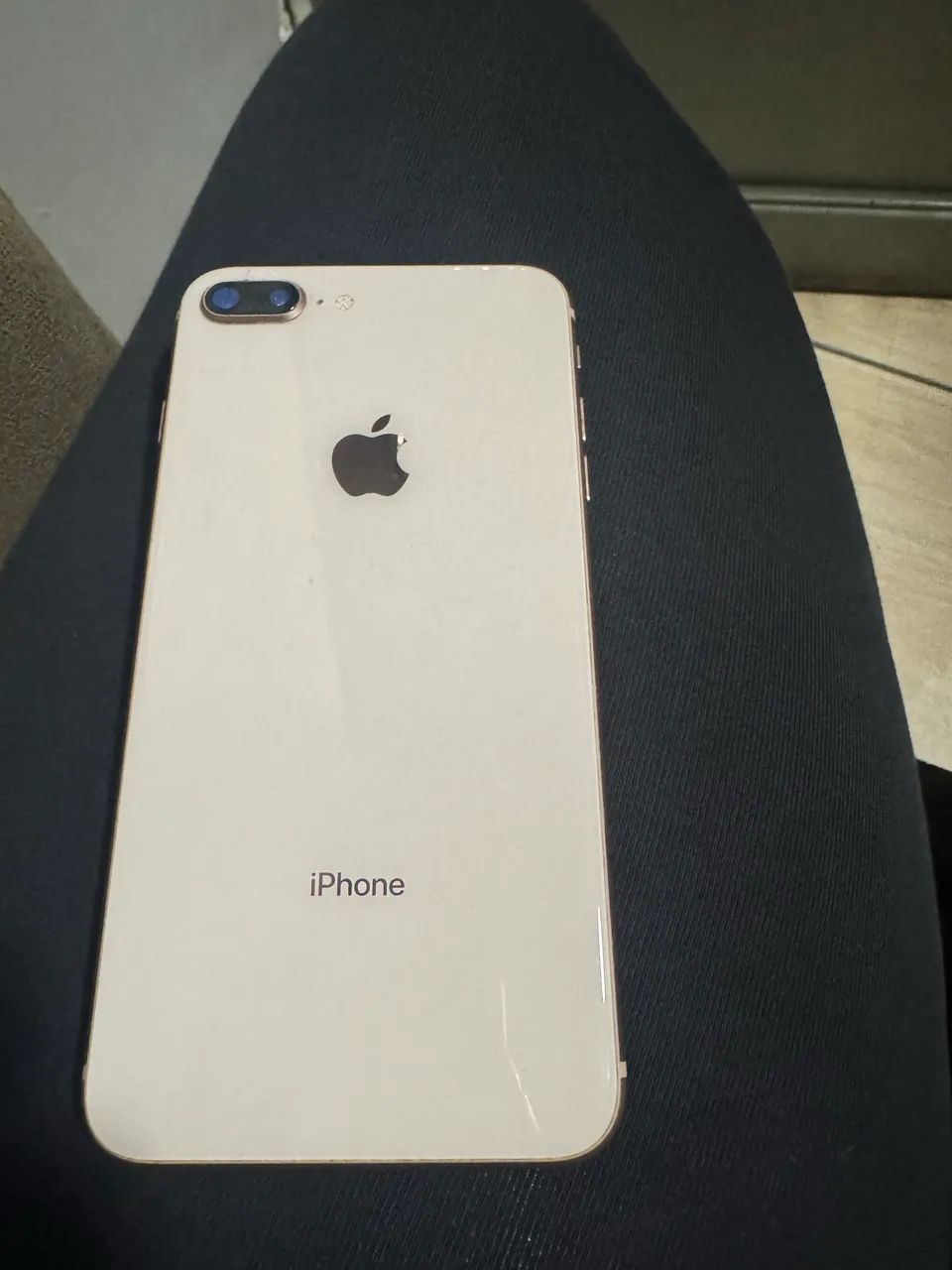 Vendo iPhone 8 plus ótimo estado - Foto 3