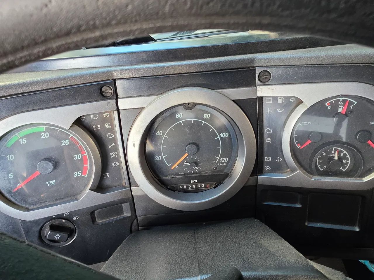Ford cargo 815 e todo revisado  - Foto 5