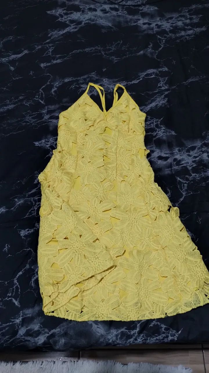 vestido (agua e opio) amarelo - Foto 2