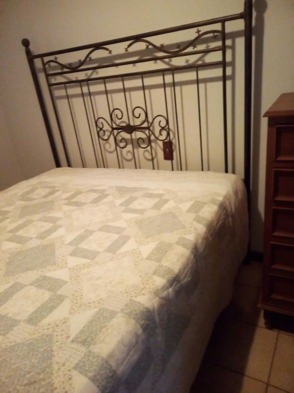 CAMA QUEEN -  FERRO - Foto 2