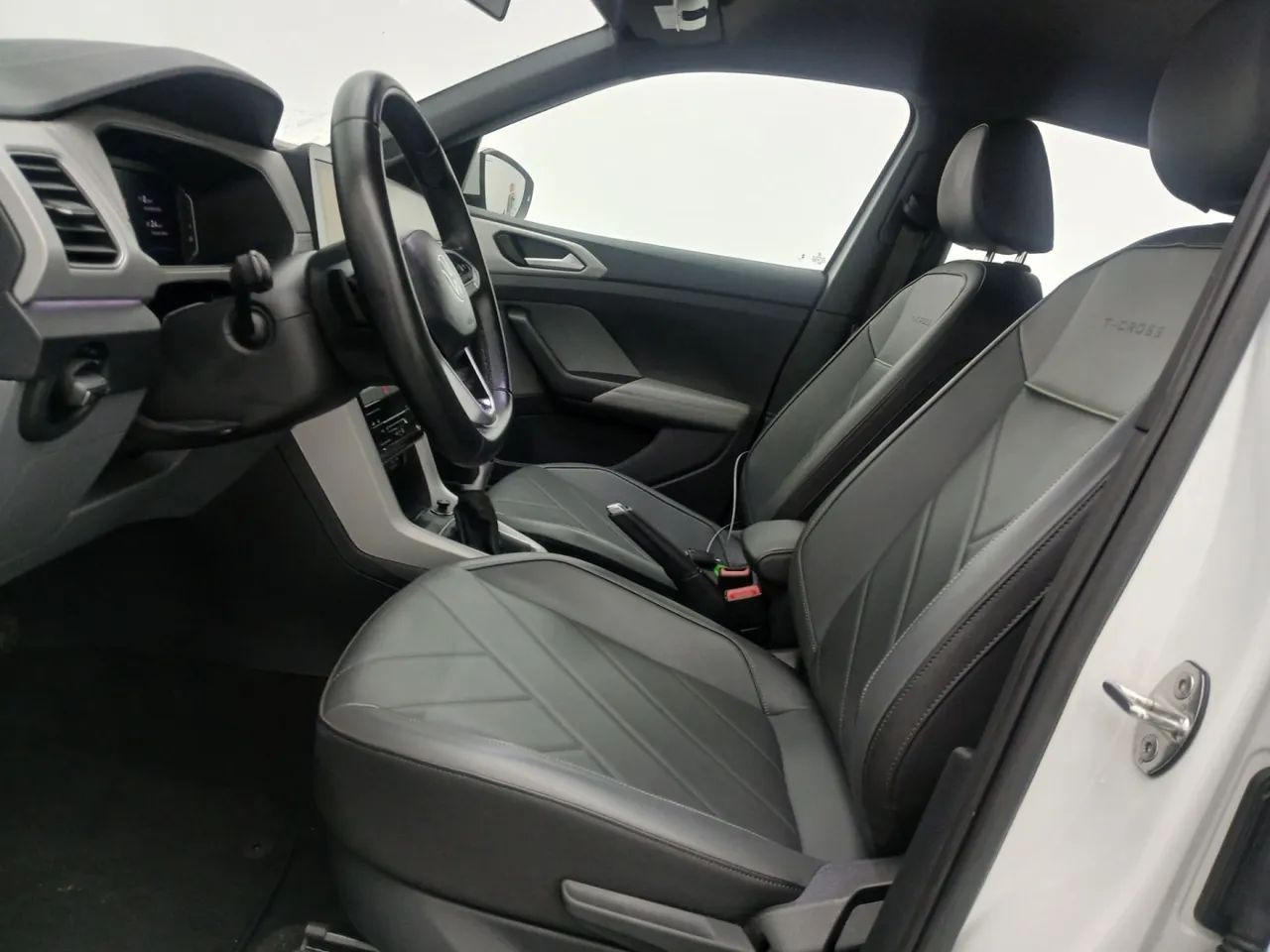 Volkswagen T-Cross Comfortline 1.0 TSI Flex 5P Aut., foto 16 de 18