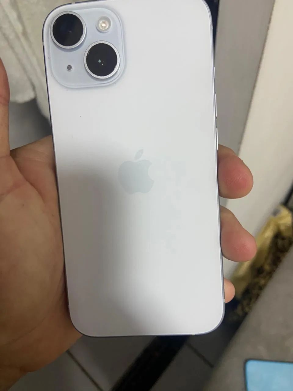 Vendo iPhone 15 256g 2 meses de uso  - Foto 2