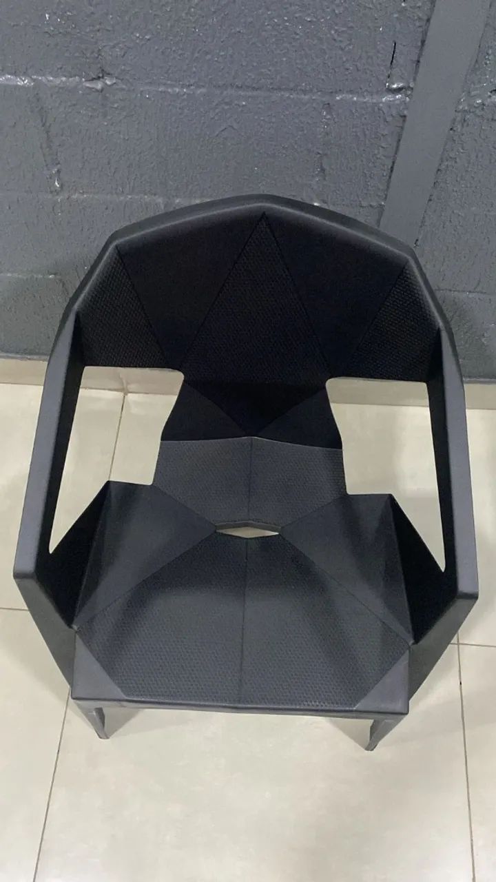 Cadeira Com Braço Poltrona Diamante - 182 kg - NOVA - Foto 2