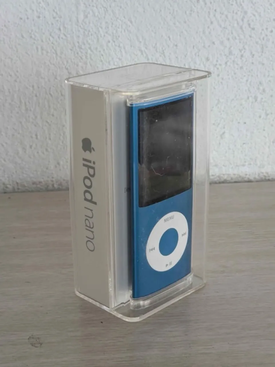 バキバキのiPod 4世代 ipod 4 geracao