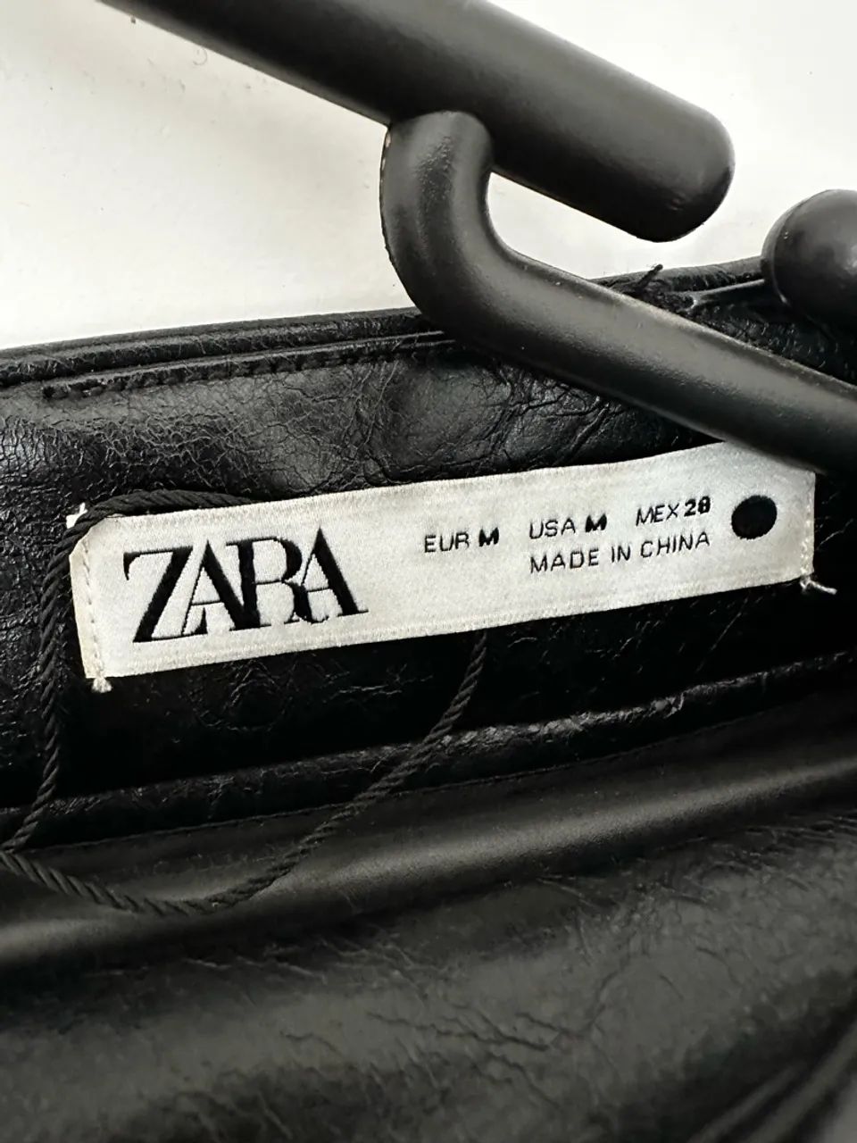 Saia em couro Zara - Foto 4