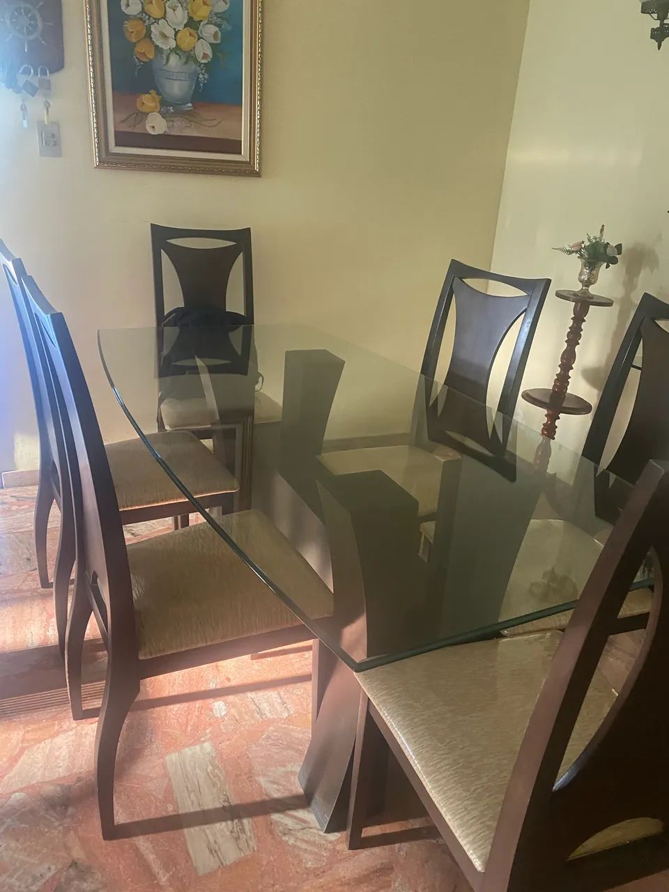 Mesa de madeira com tampa de vidro  - Foto 2
