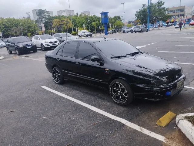 Fiat Marea Turbo 2.0 20V 4P 2001