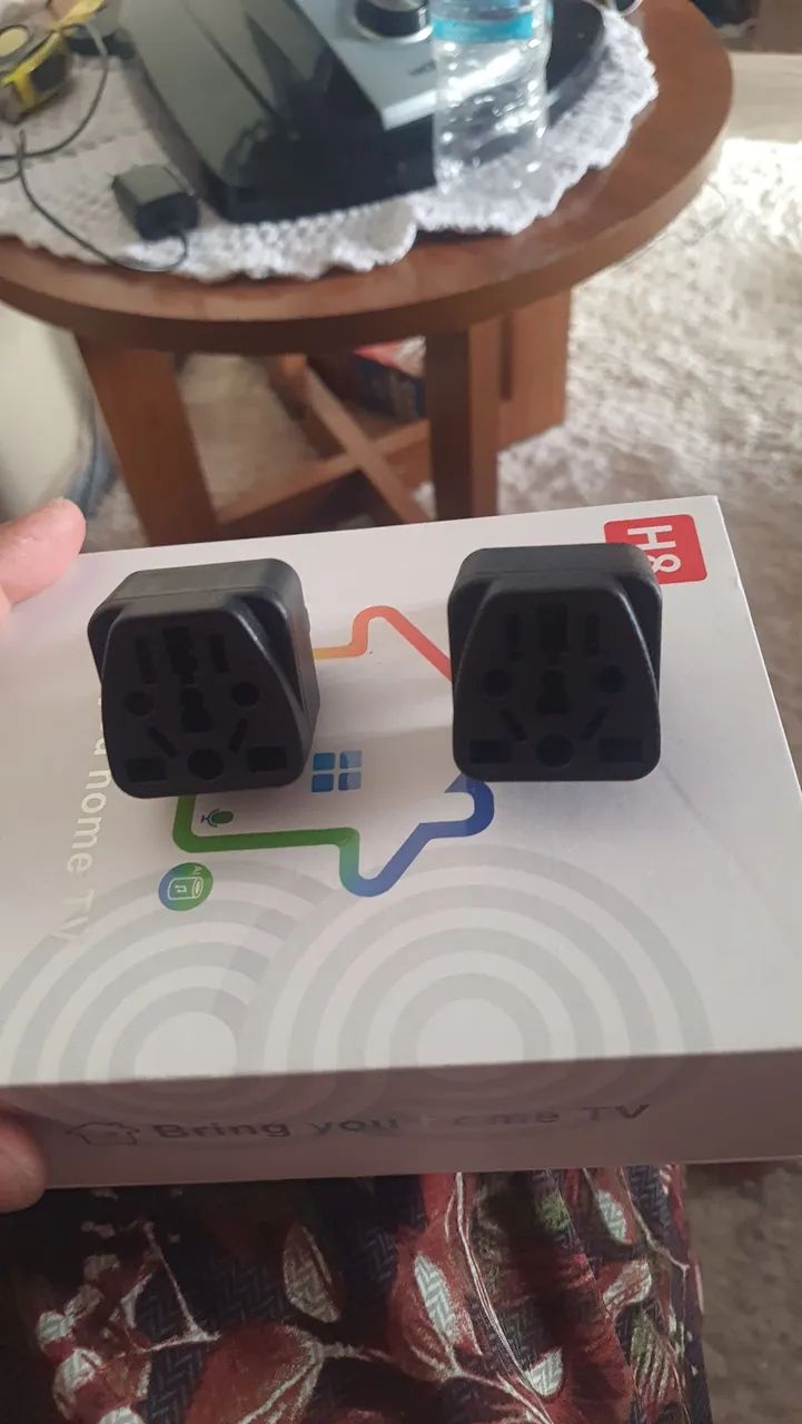 Adaptador de tomada europeia 