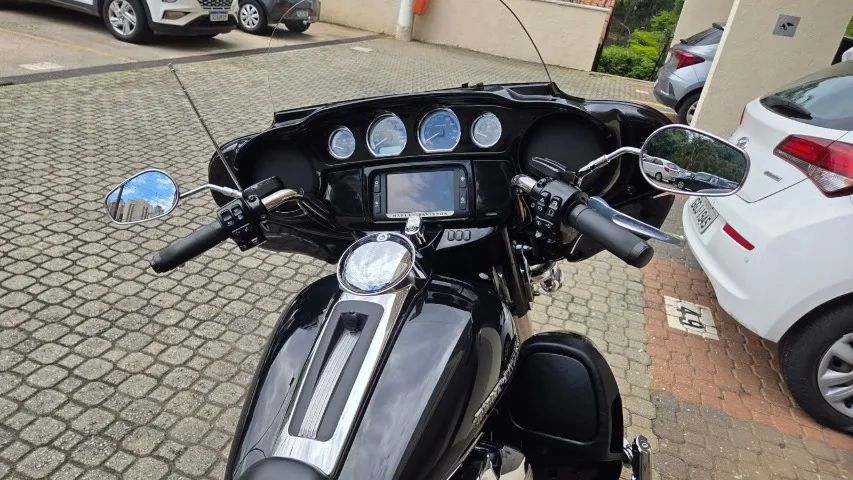 Electra Glide 2014  - Foto 2