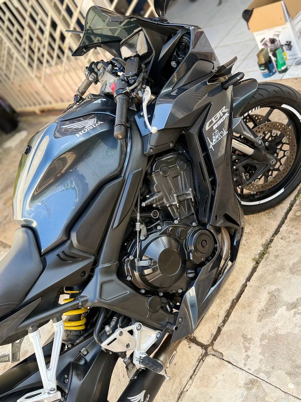 CBR650R 2021 - Foto 2