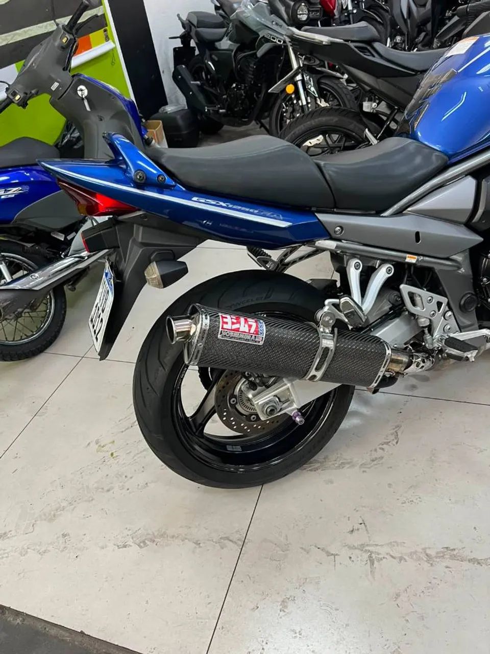 SUZUKI GSX 1250 FA - Foto 3