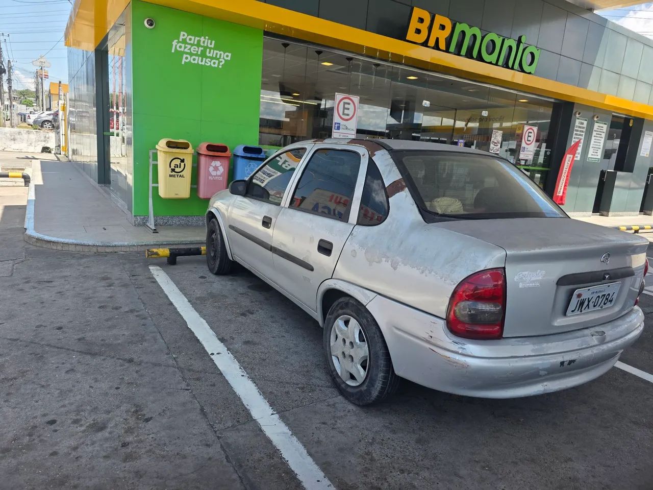 Chevrolet Corsa Corsa Sedan 1.0 MPFI 8V 71cv 4p 2003