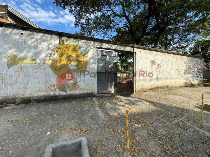 Terreno - Brás de Pina - 323m²