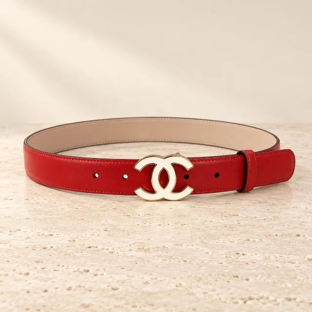 Cinto Chanel Vermelho em couro 