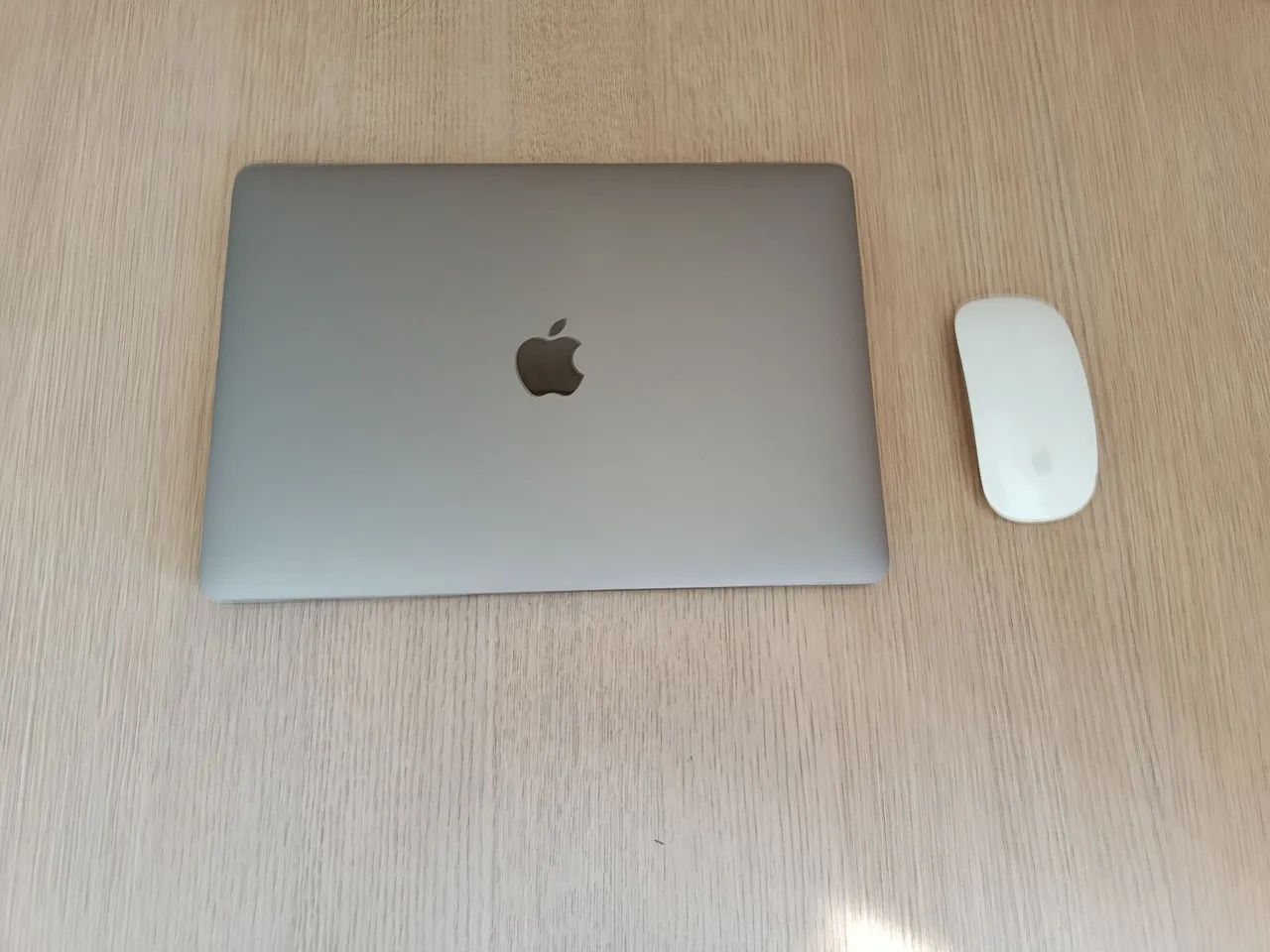 MacBook Pro Chip M2 - Foto 2