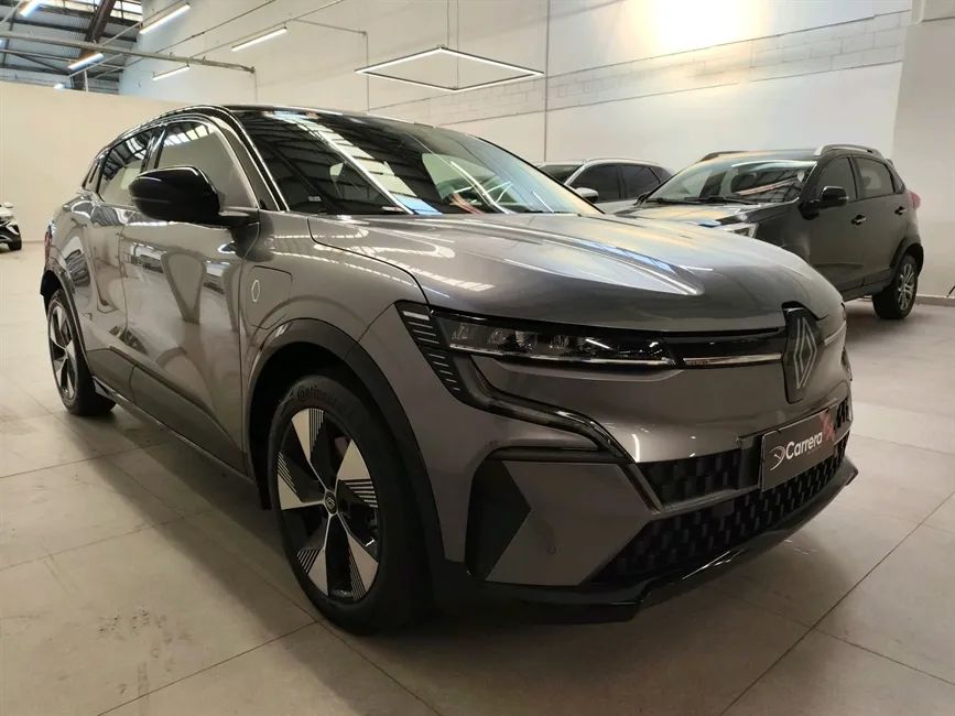 Renault Megane E-tech (elétrico) 2024