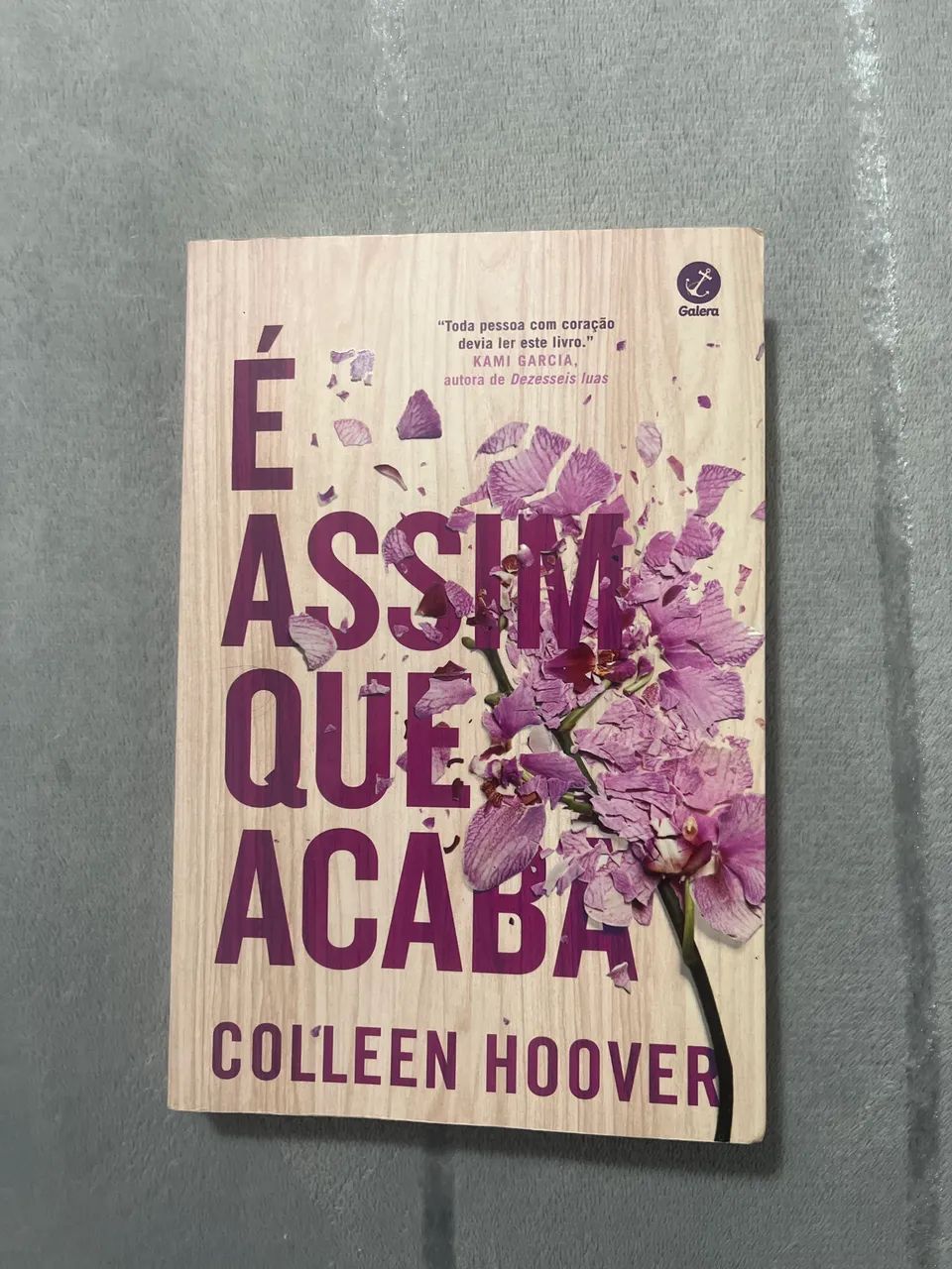 Livro Assim Que Acaba 