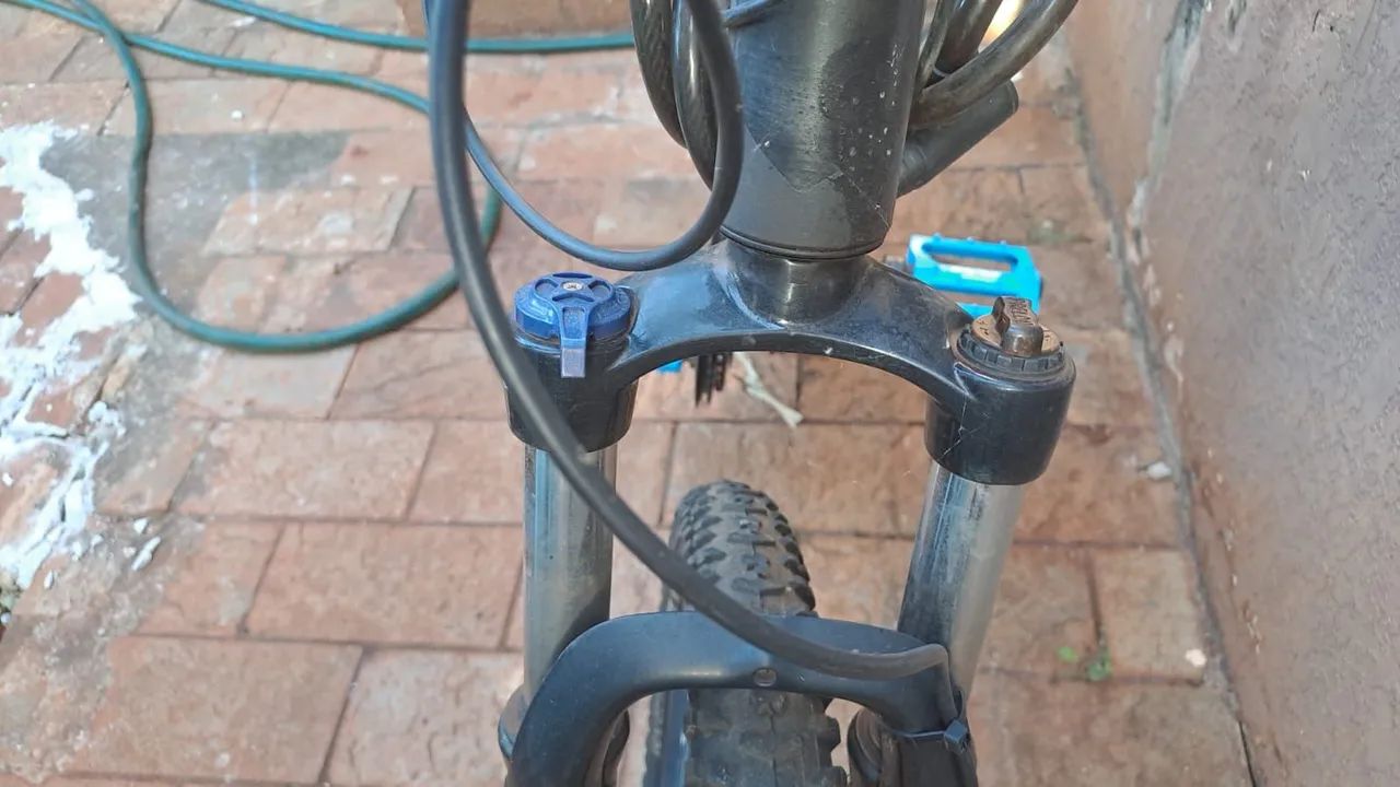 Bicicleta aro 29 - Foto 3