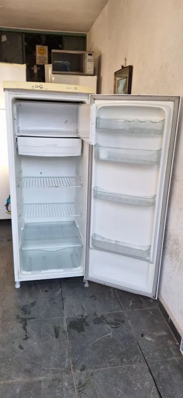 Geladeira electrolux  - Foto 4