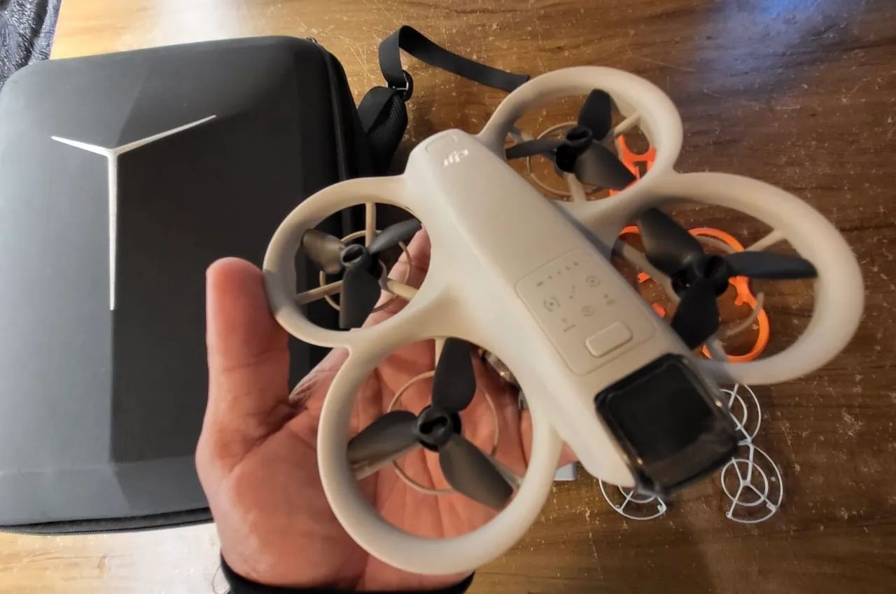Drone DJI com Hub 3 baterias e Case Impecável  - Foto 4