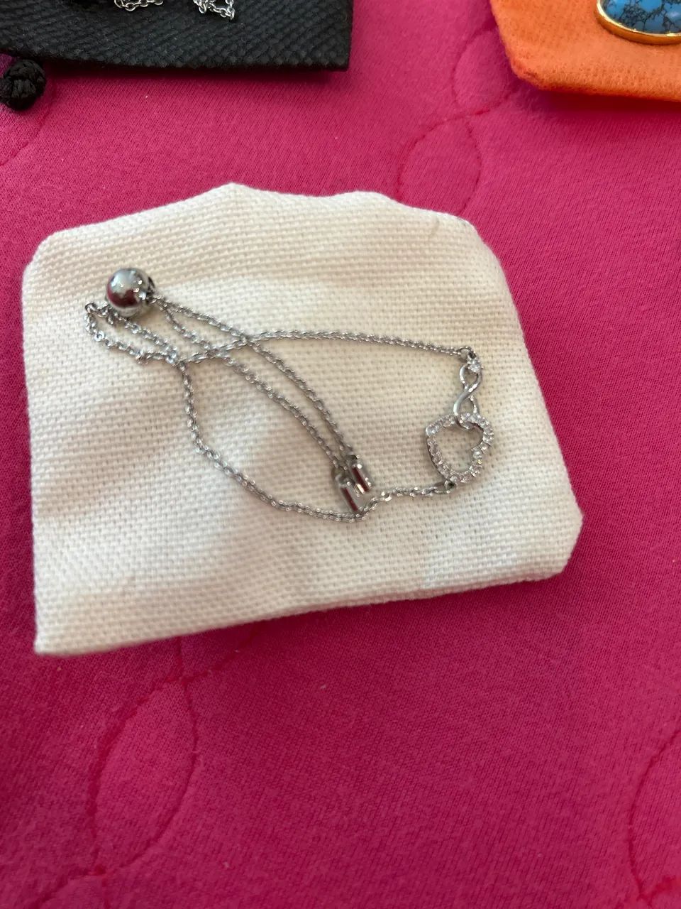 Vendo pulseira svarovisk 