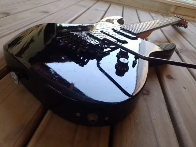 Guitarra Jackson JS20 Floyd Rose Captação Cabrera - Foto 2