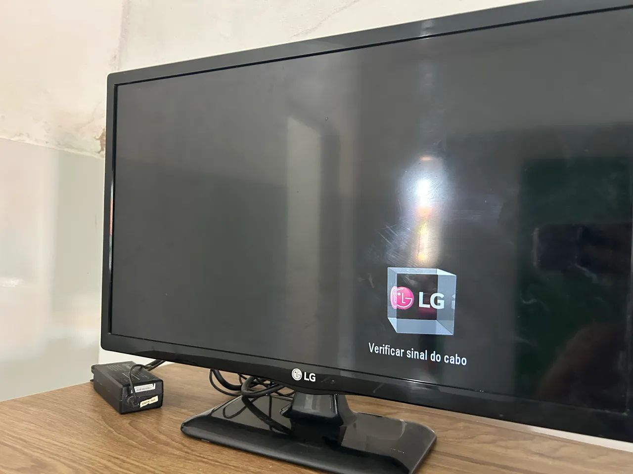 TV LG LED, em bom estado - Funcionando - Foto 2