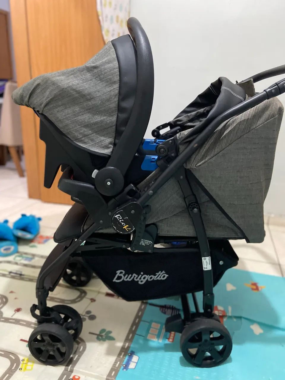 Carrinho de bebê + bebê conforto  - Foto 5