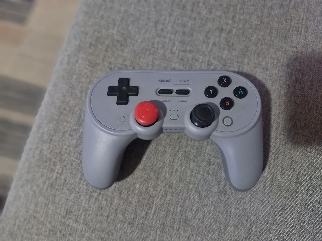 Nintendo Switch V2 completo + Controle 8bitdo Pro 2 - Foto 4