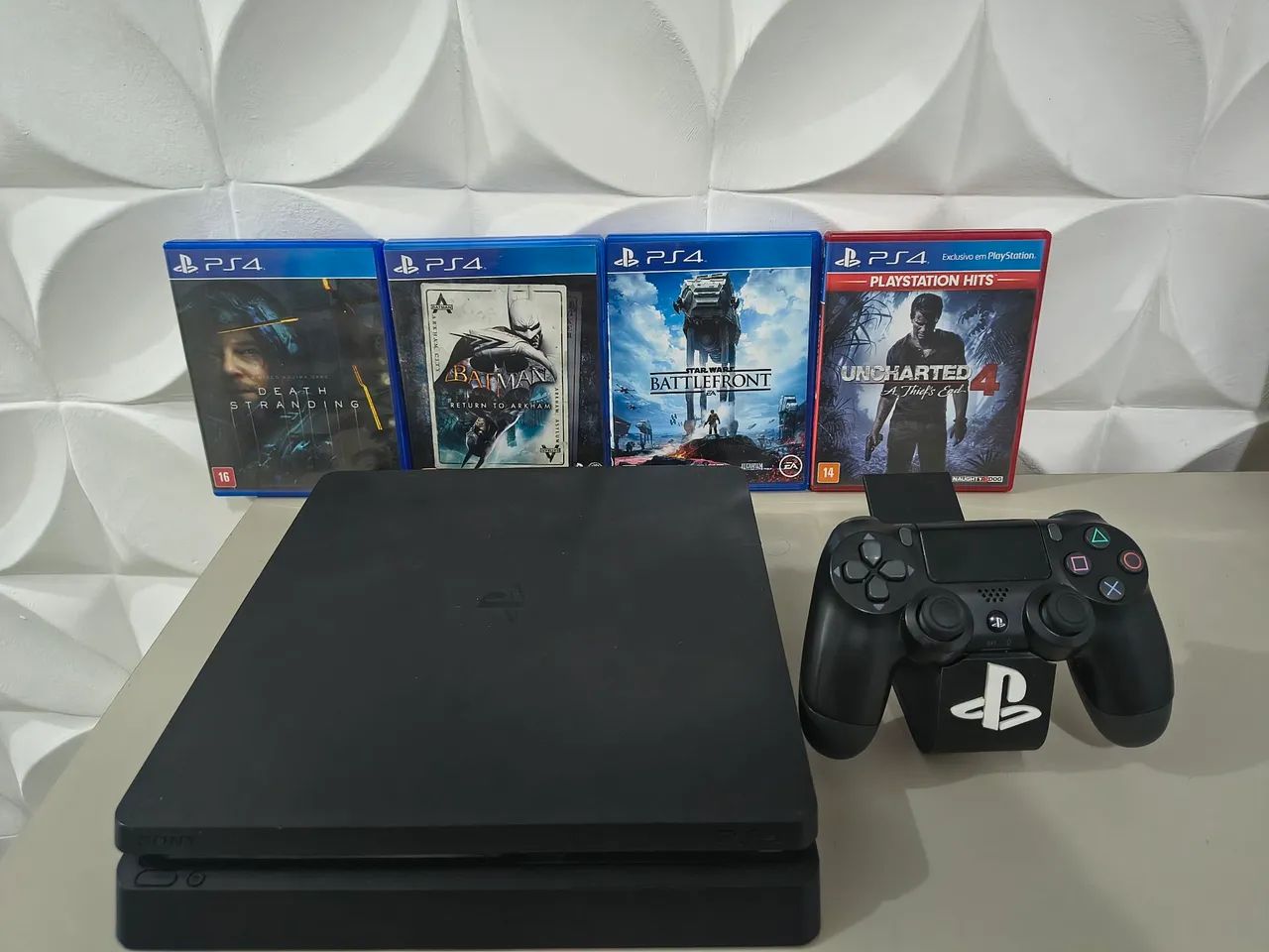 PS4 SLIM 