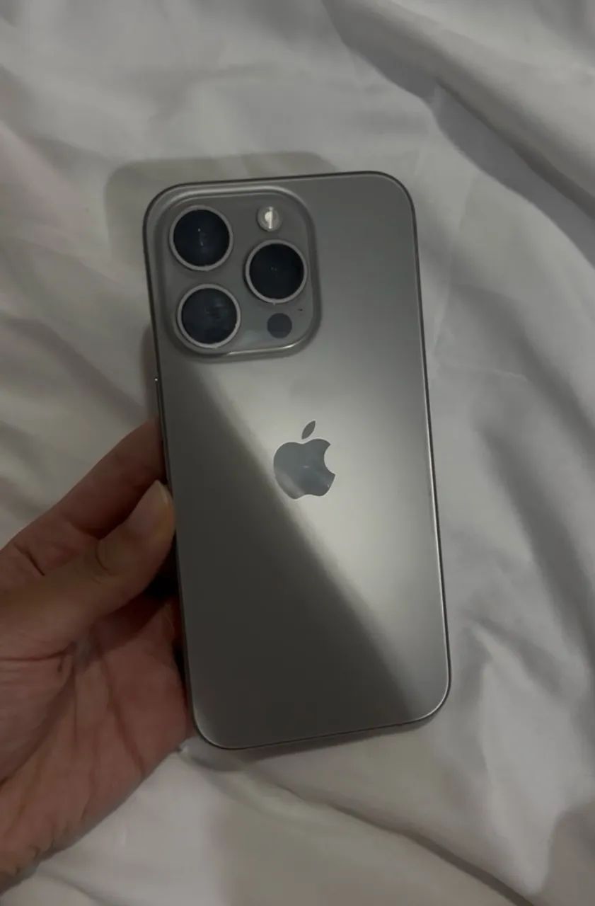 iPhone 15 pro 256gb