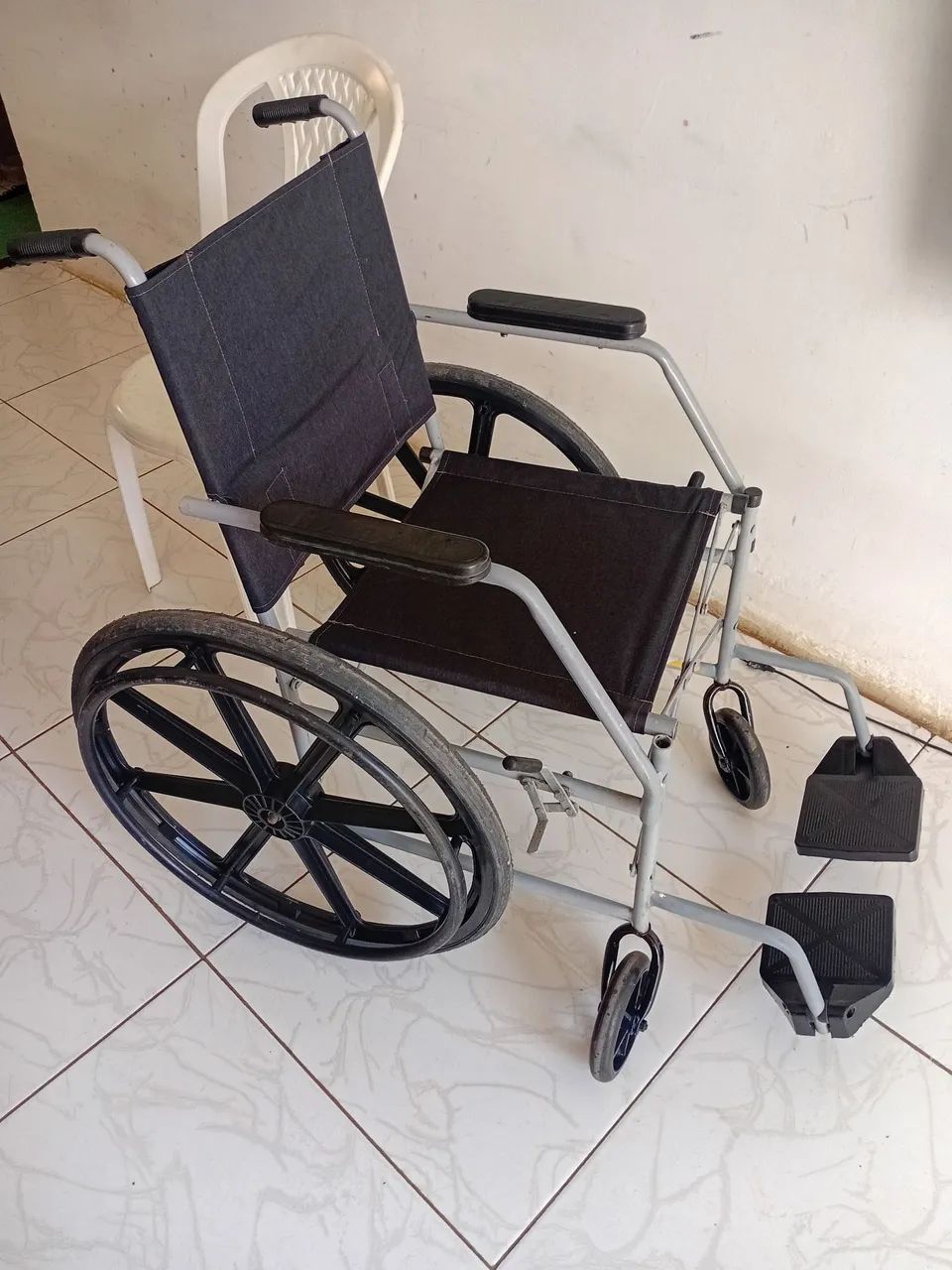 Cadeira de rodas  - Foto 4