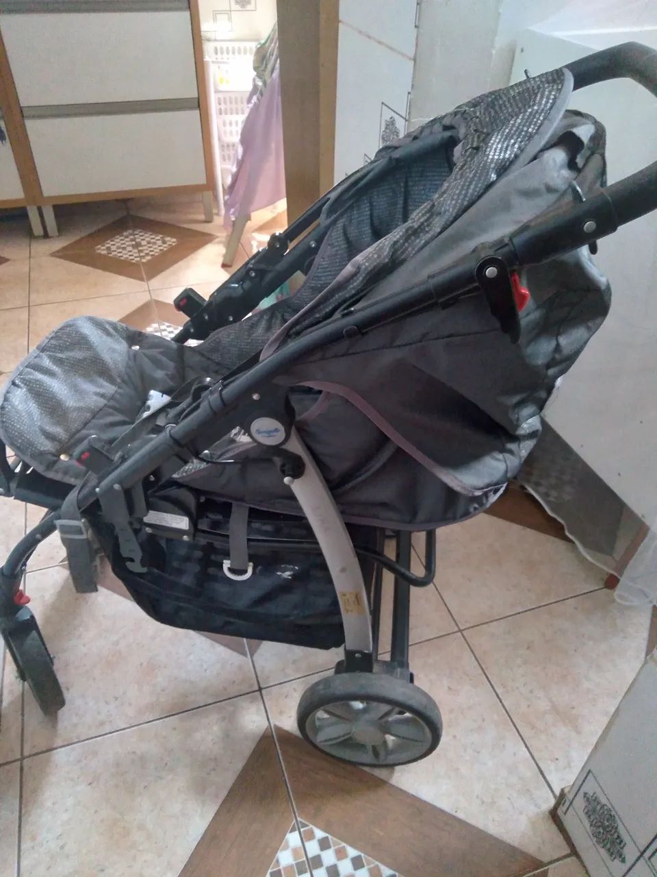 Carrinho de bebê - Foto 2