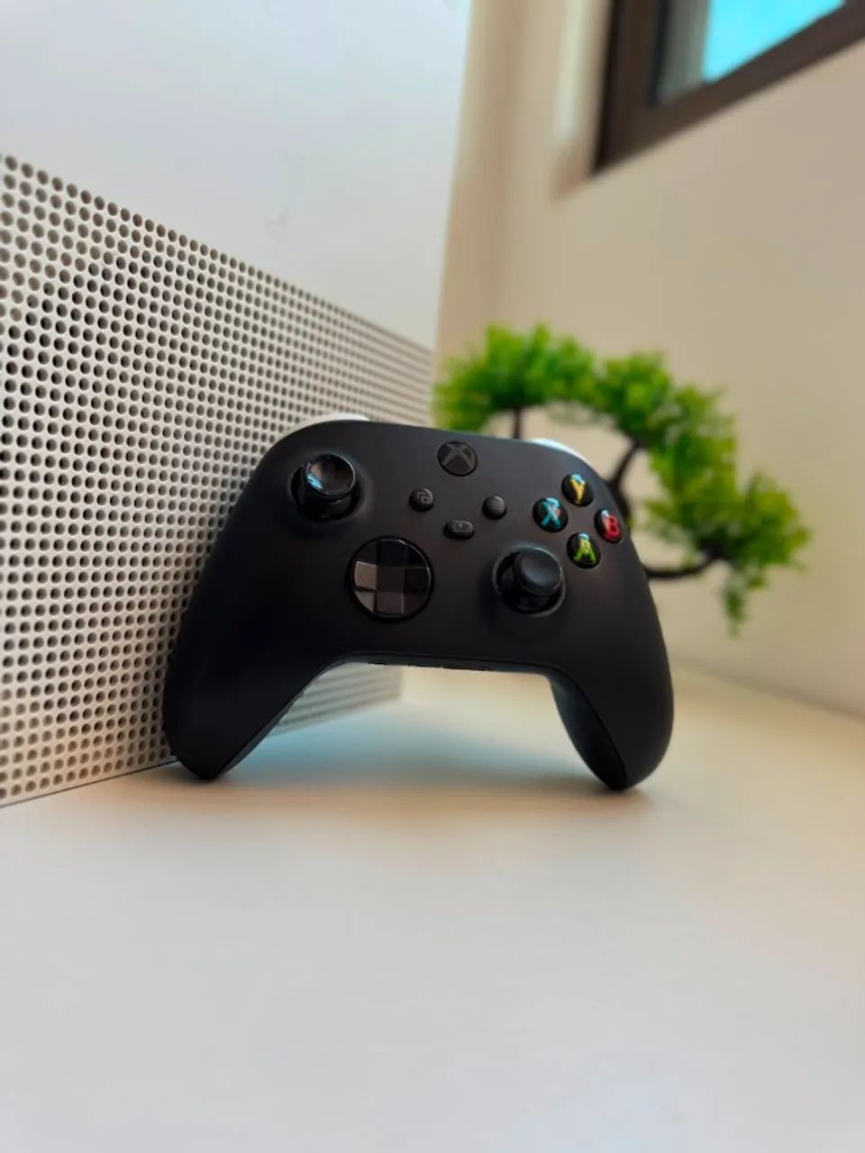 Xbox One S 1TB + controle original (garantia e parcelamento)  - Foto 2