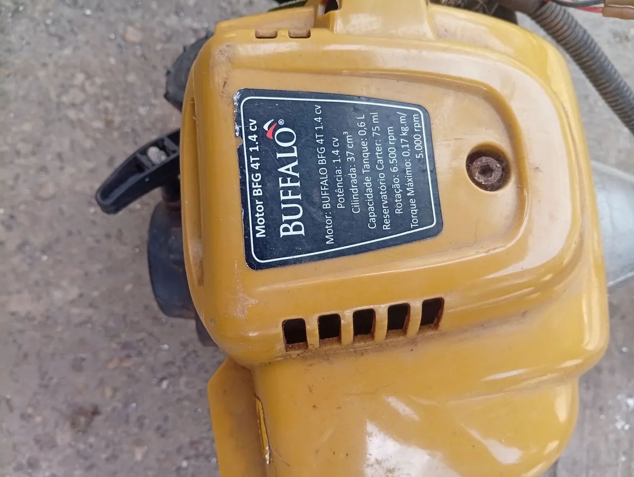 Roçadeira Búfalo 1,4cv