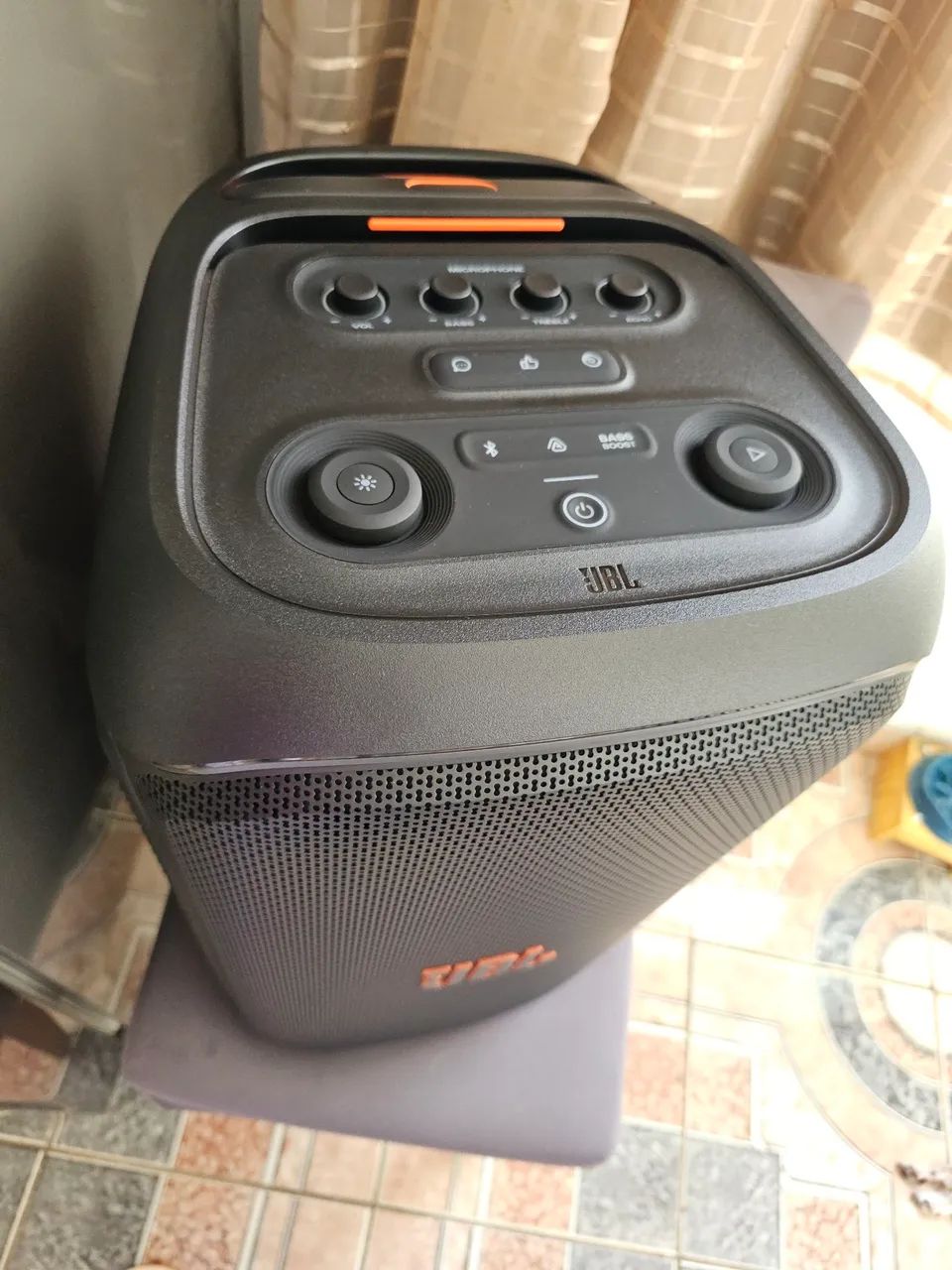 Caixa JBL 320 partybox  - Foto 2