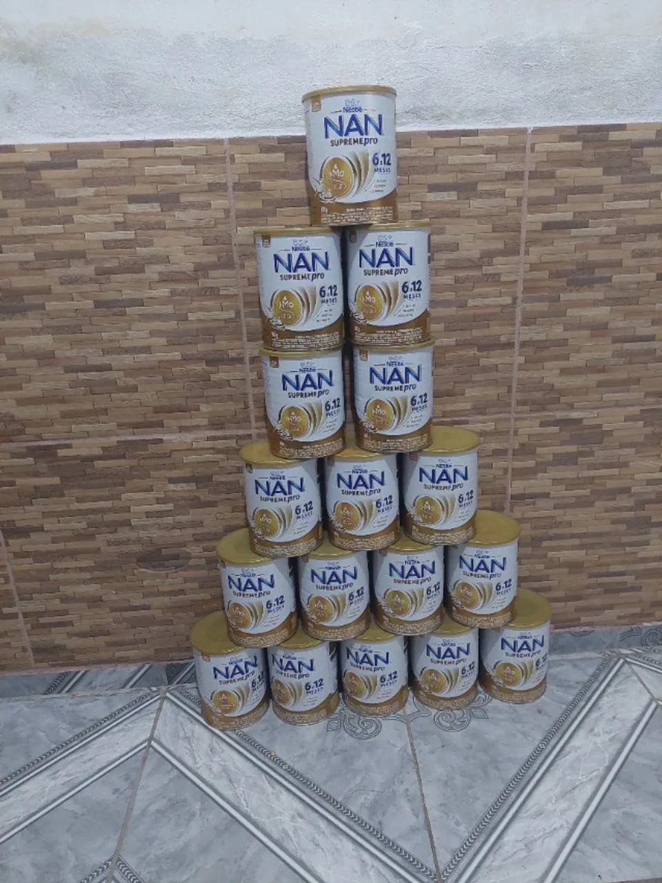 Lata de leite vazia