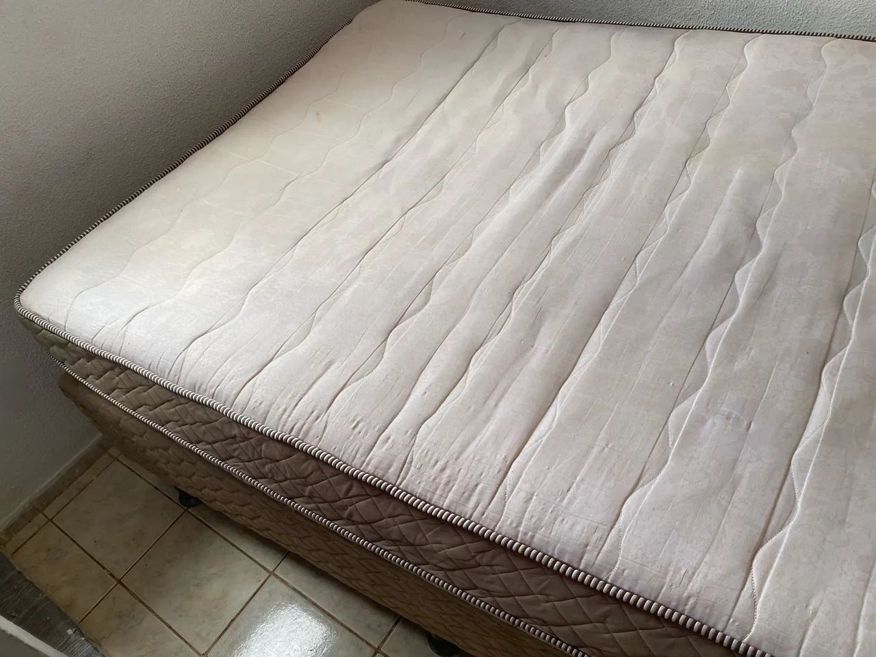 VENDO CAMA DE CASAL COMPLETA  - Foto 4