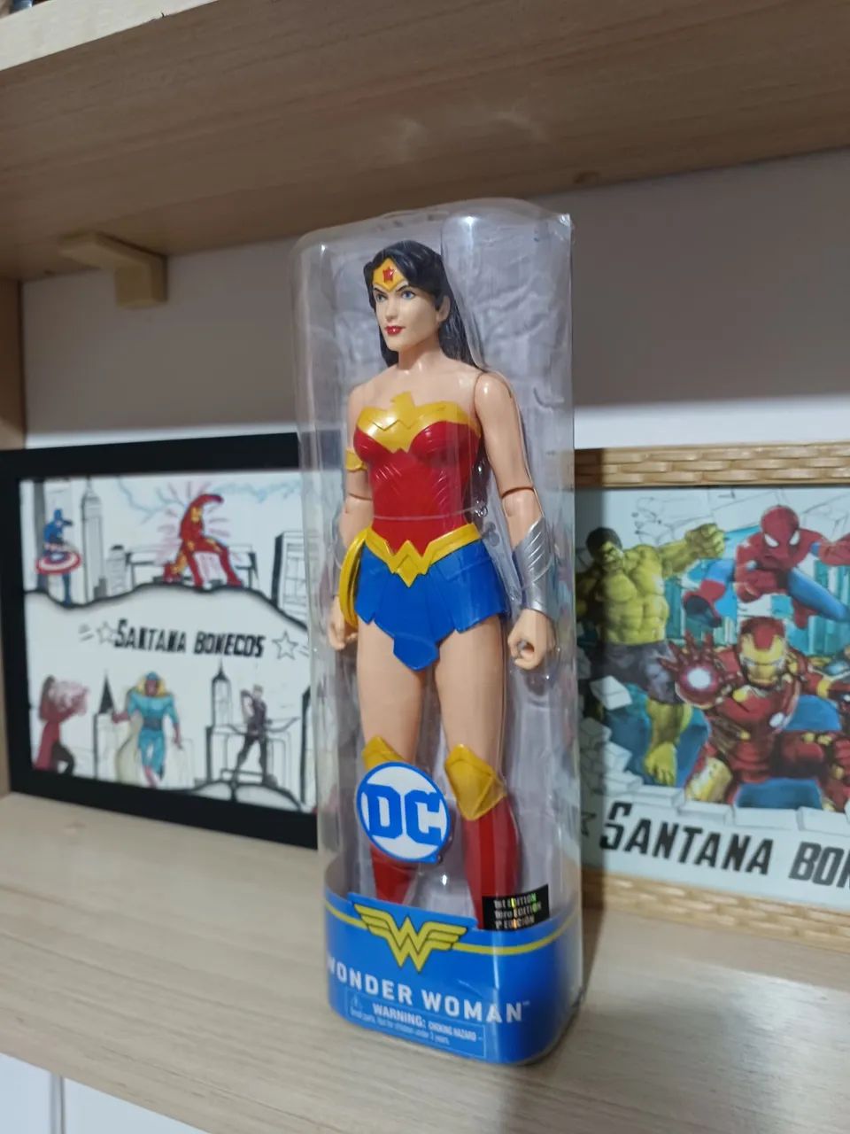Mulher Maravilha 30cm original marca Hasbro 