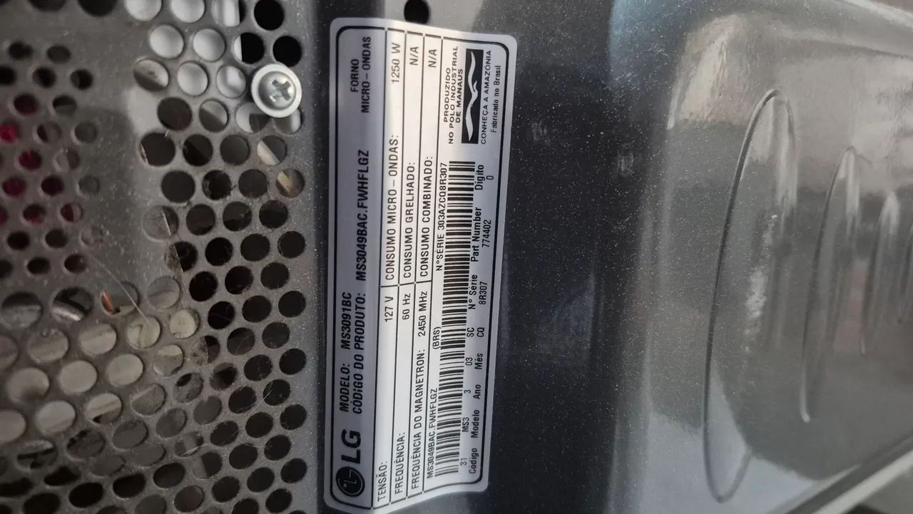 Microondas LG Grande excelente  - Foto 4