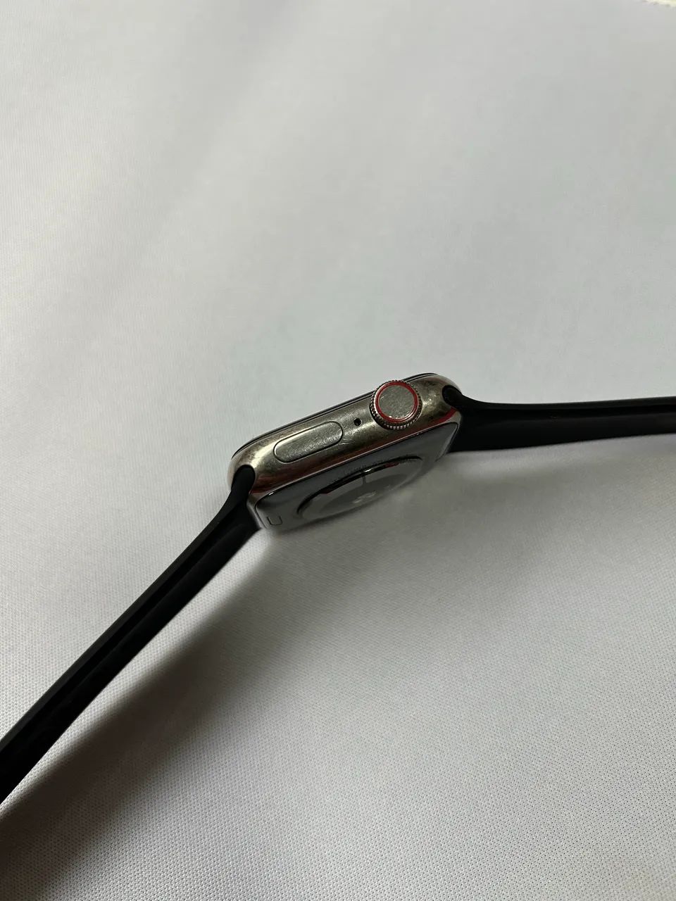 Apple Watch Edition Series 5 40mm Titânio - Foto 3