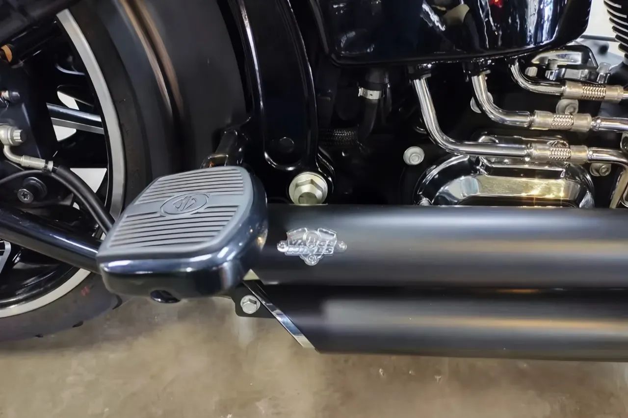 Harley Breakout Exclusiva - Foto 4