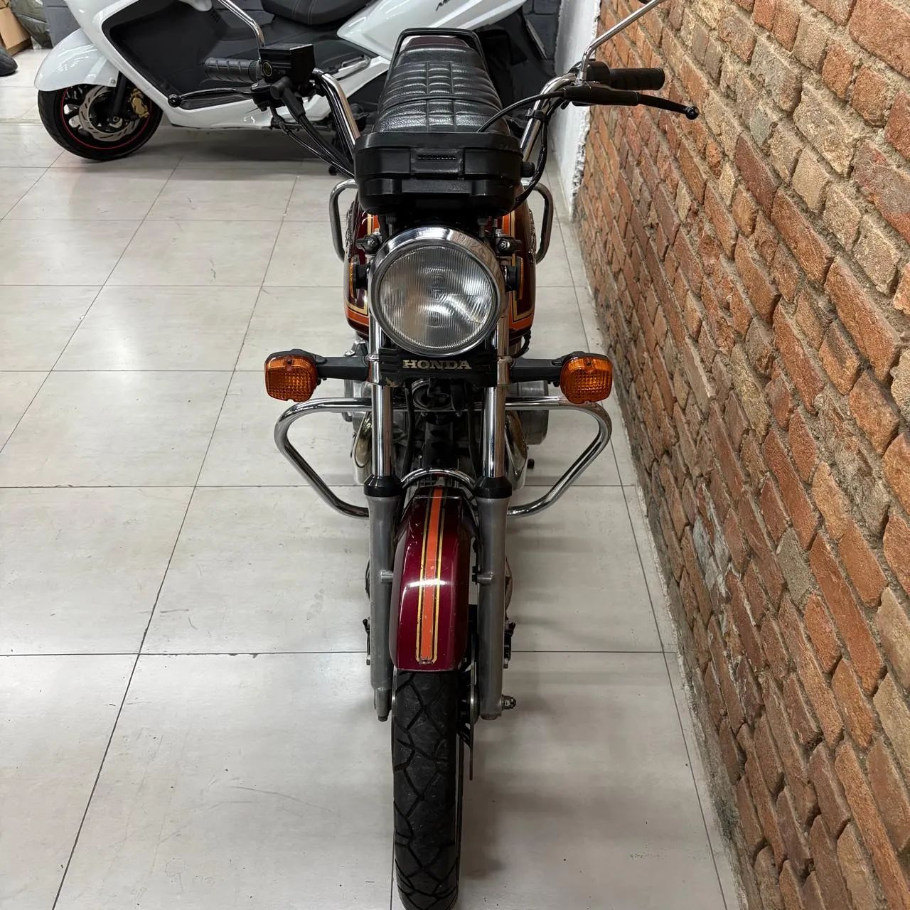 Honda 400 II - Foto 4