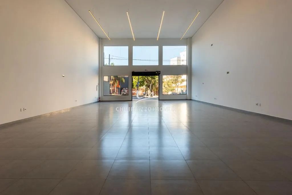 Salão para alugar em Campinas, Taquaral, com 378 m² - Foto 2