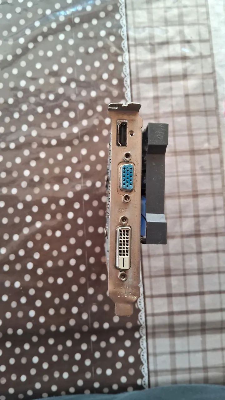 GT 730 GDDR5 2GB - Foto 3