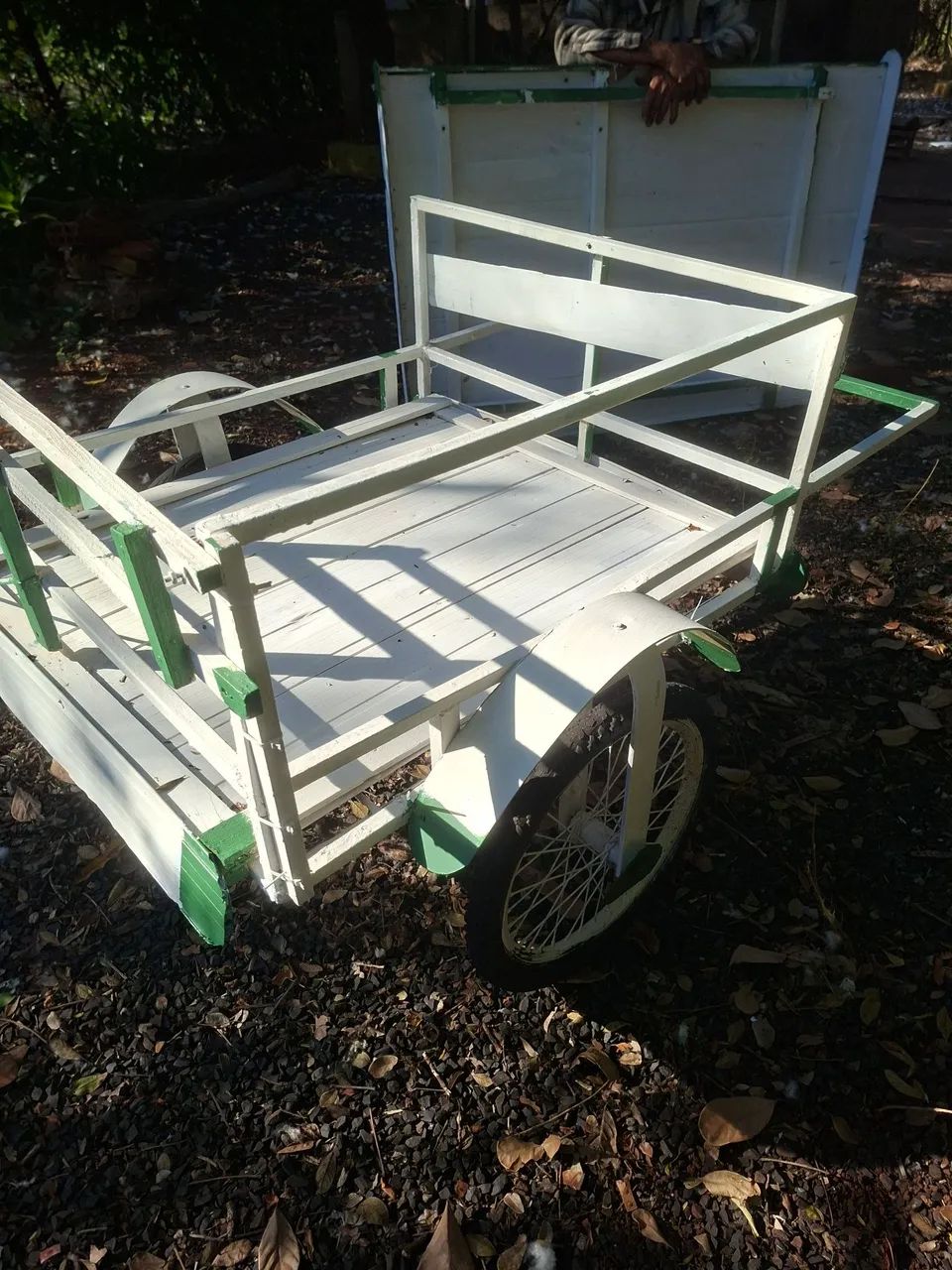 Vende-se carrinho de mão para frutas e verduras  - Foto 4