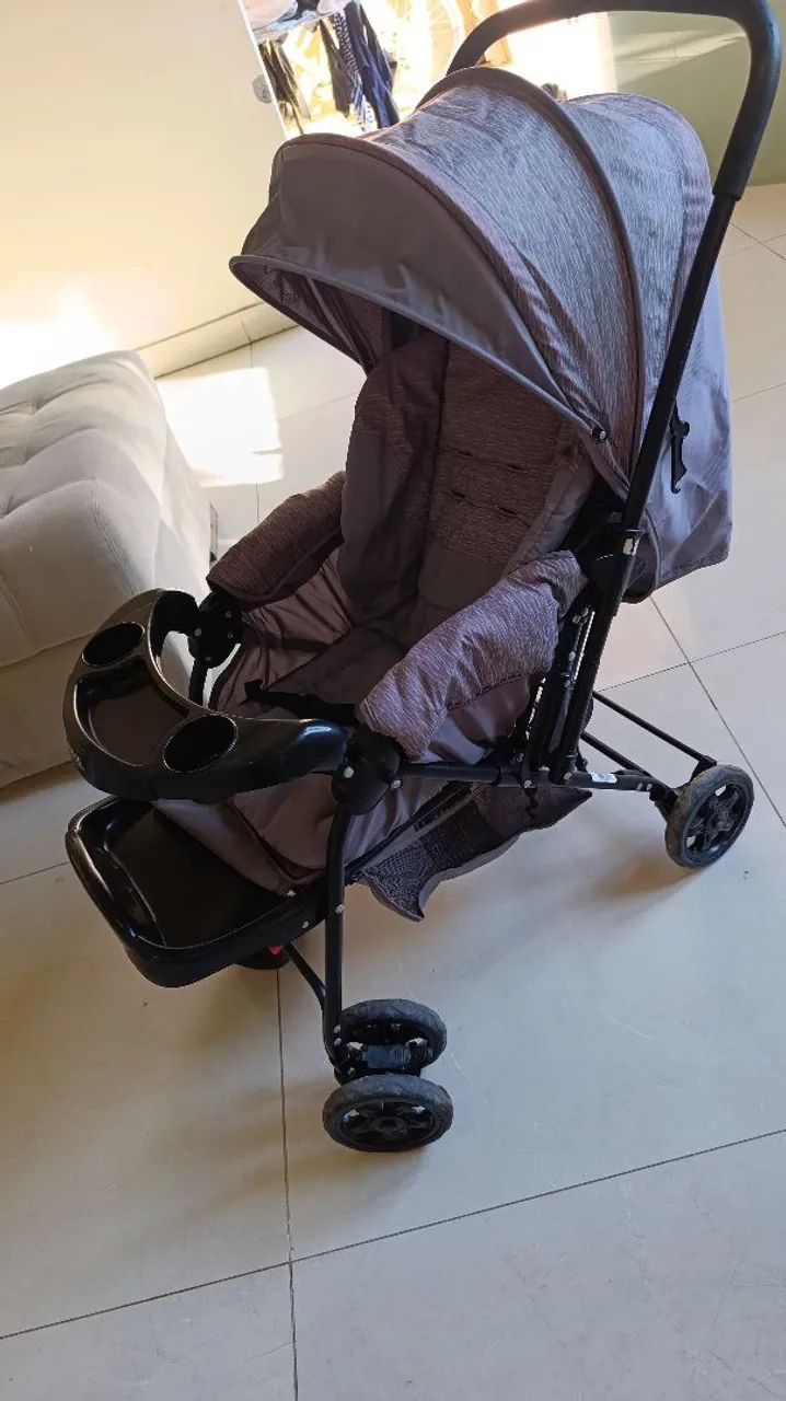 Carrinho de bebê Cosco reverse. - Foto 4