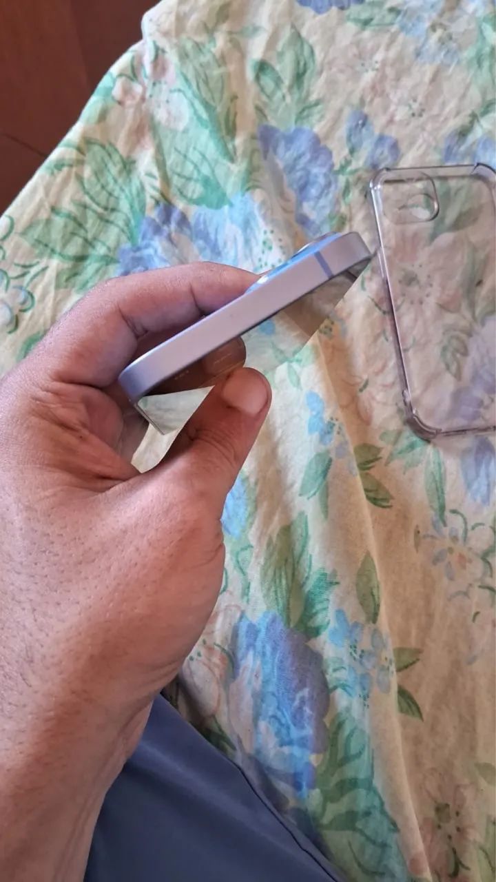iPhone 14  - Foto 2