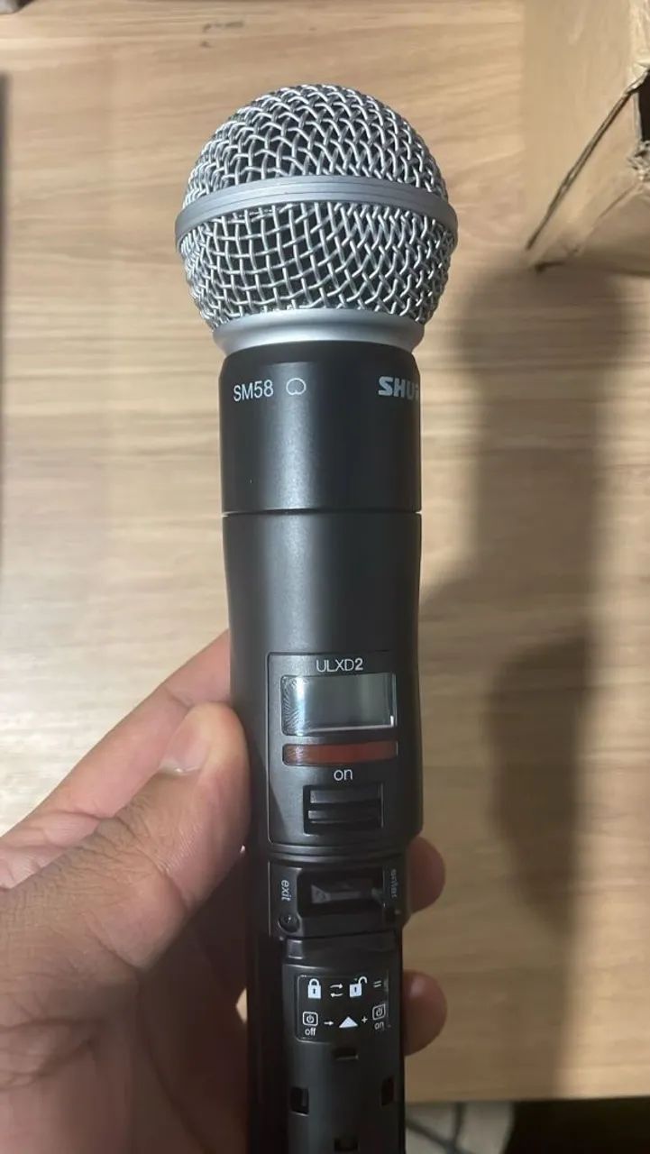 Transmissor Bastão Microfone Sem Fio Original Shure ULXD2/SM58 L50 - Foto 2